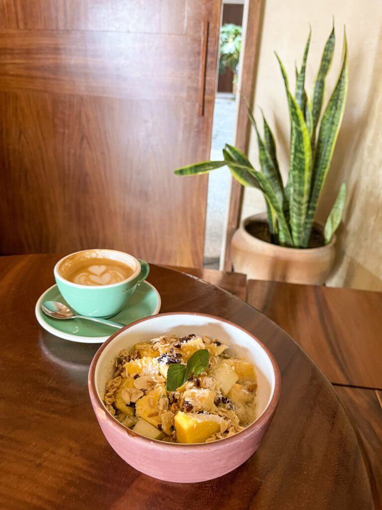 Smoothie bowl and a latte at a Oaxaca City cafe