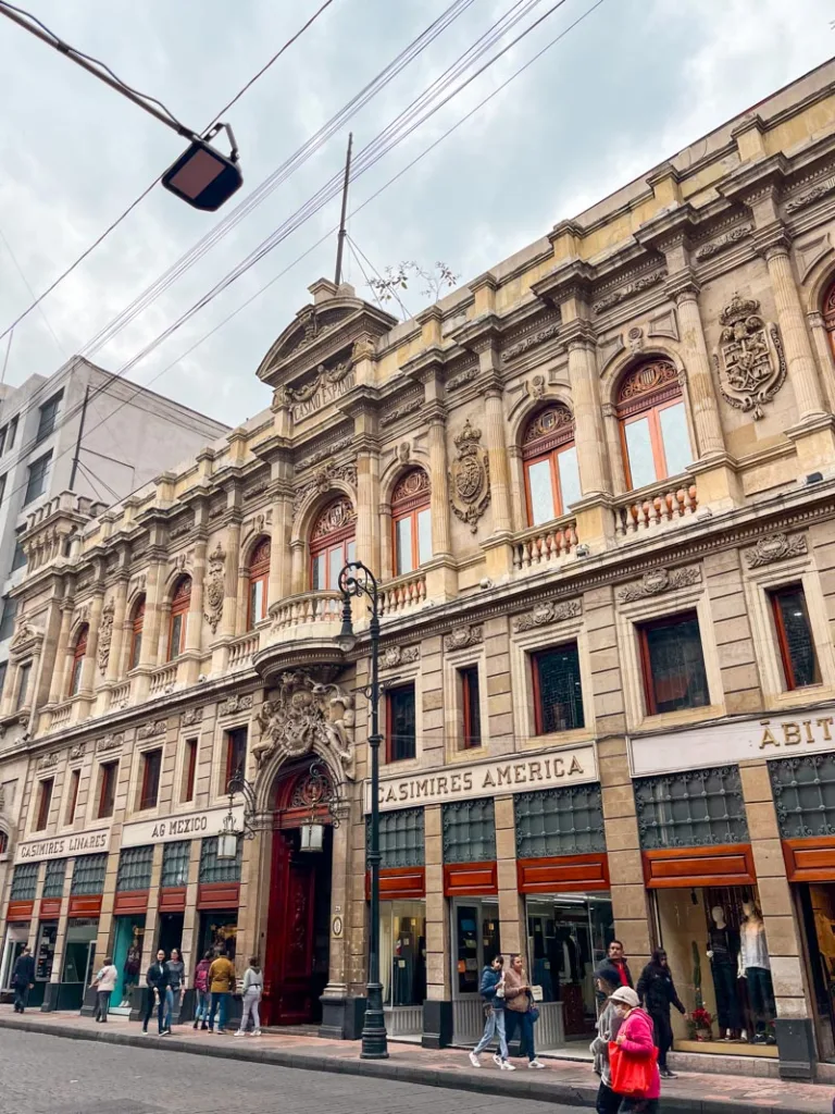 spanish colonial architecture buildlings in the historic center of mexico city