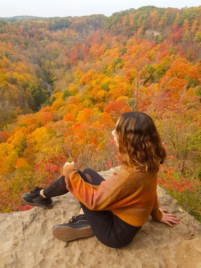 Fall foliage at Dundas Peak Trail in Toronto