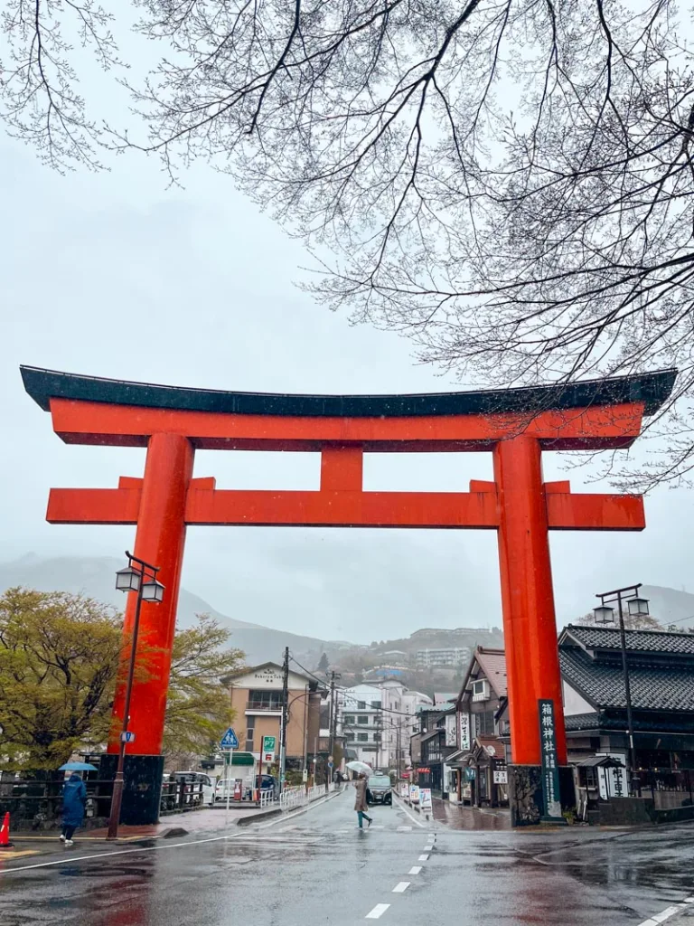 Massive torii gate in the middle of a hakone street