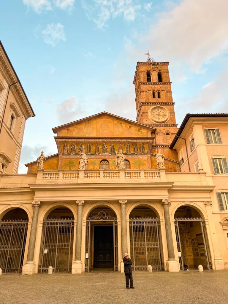 Facade of the Basilica di Santa Maria in Trastevere