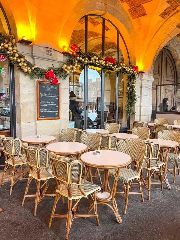 outdoor french cafe tables at carette cafe in paris
