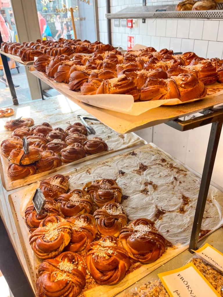 cardamom and cinnamon rolls on display at fabrique bakery in london